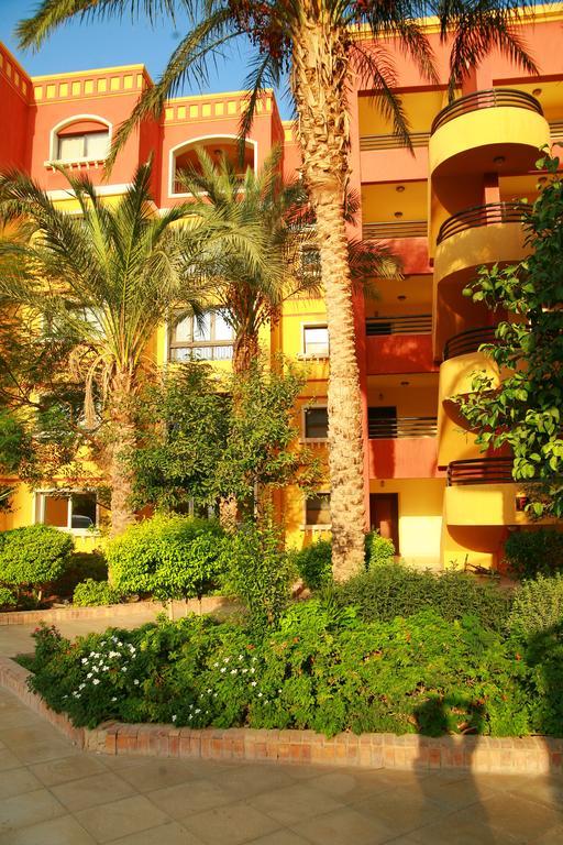 Esplanada Apartment